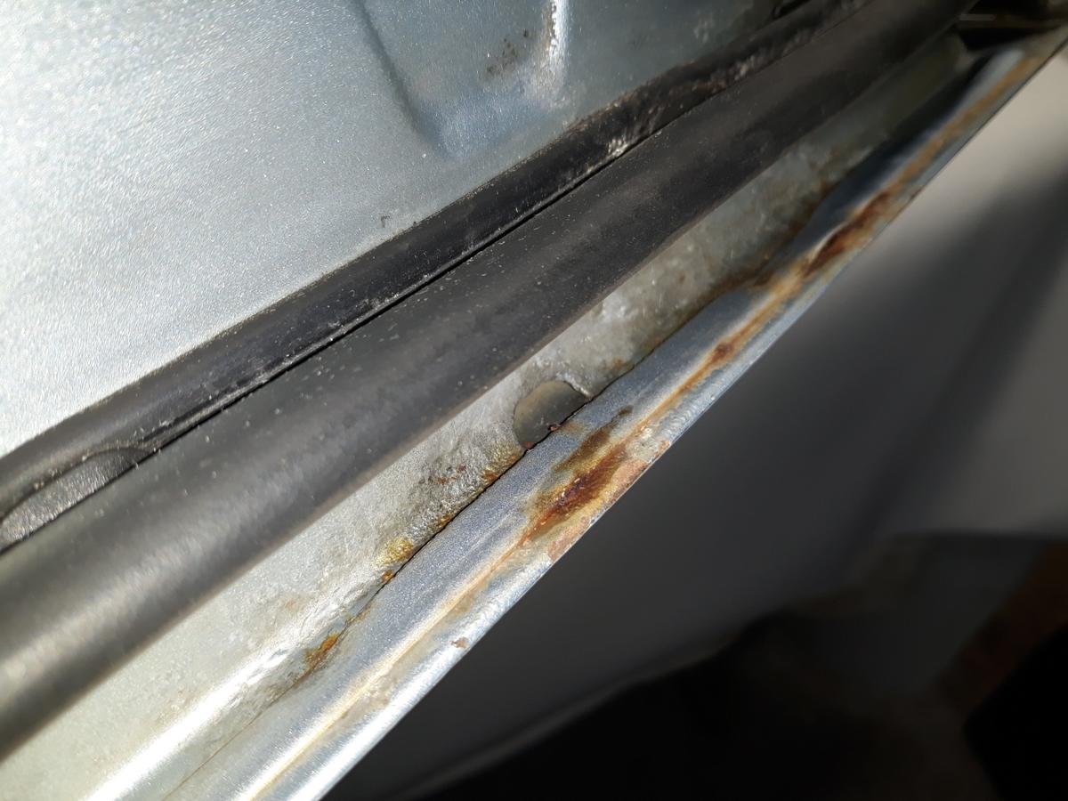 Peugeot 207 Tür vorn links Fahrertür 5-türig inariblaumetallic KGZ Bj.2010